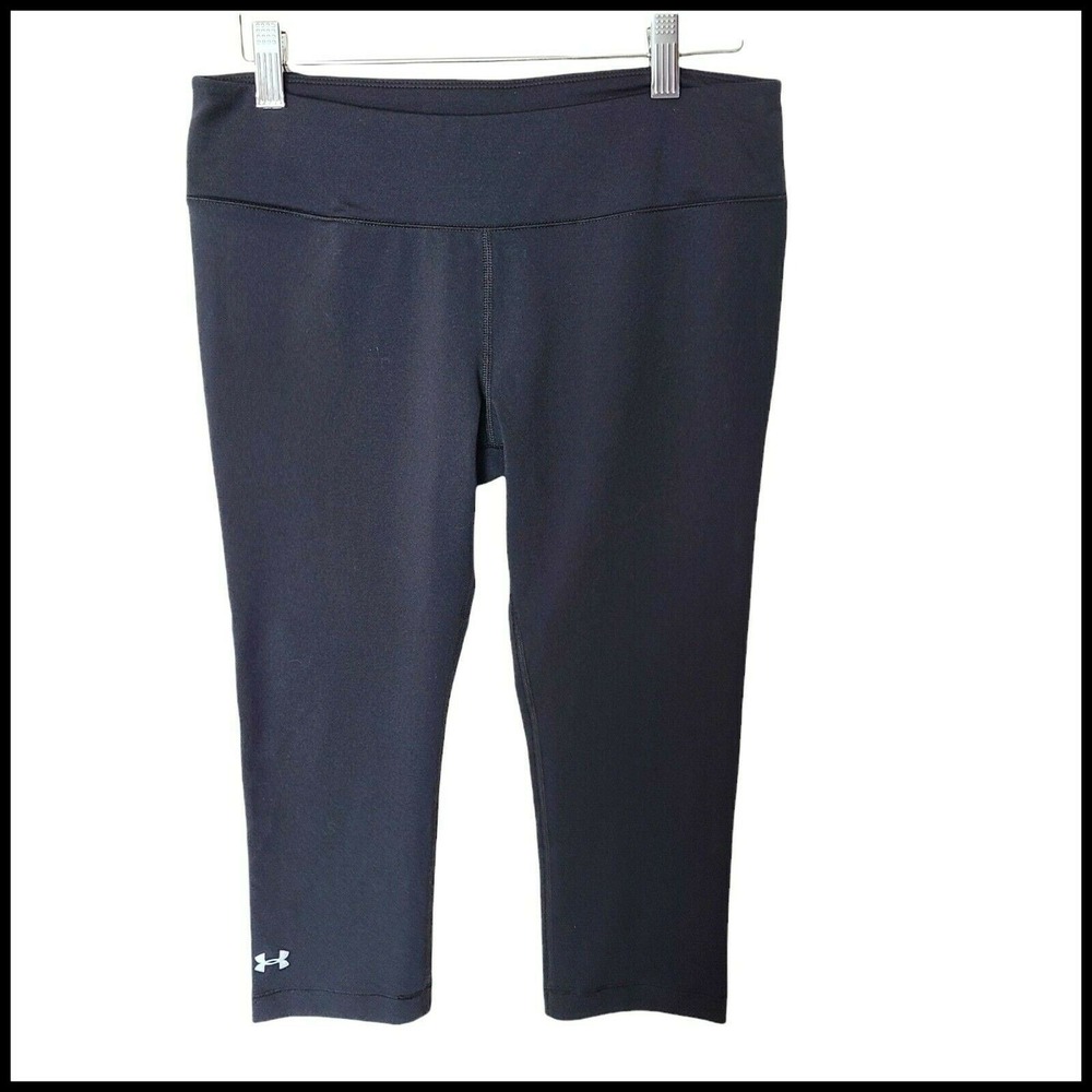 Champions Athletic Workout Capri Leggings Women's Size Medium Black Solid Logo P